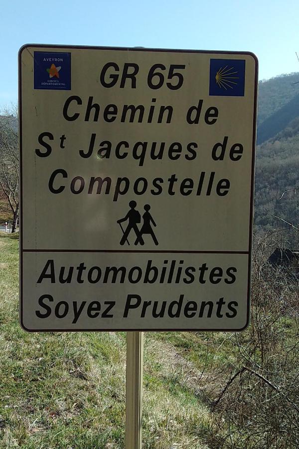 Le Compostelle De Conques Lejlighed Eksteriør billede